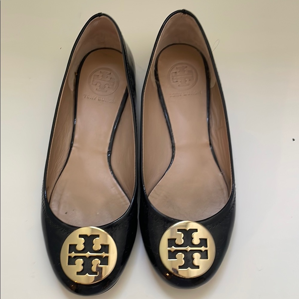 Tory Burch Navy Reva Flats  size 7.5